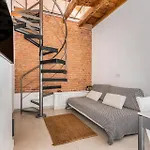 شقة Navigli Flat Chiesa Rossa 4 Pax Wi-fi