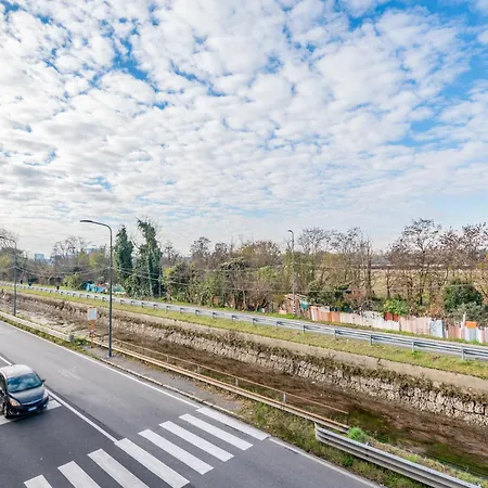 شقة Navigli Flat Chiesa Rossa 4 Pax Wi-fi ميلان
